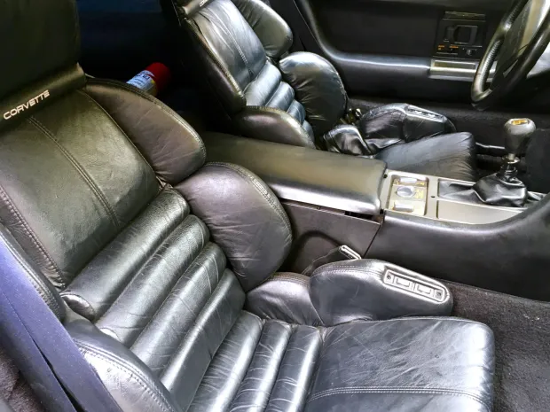 
								Corvette C4 ZR-1 full									