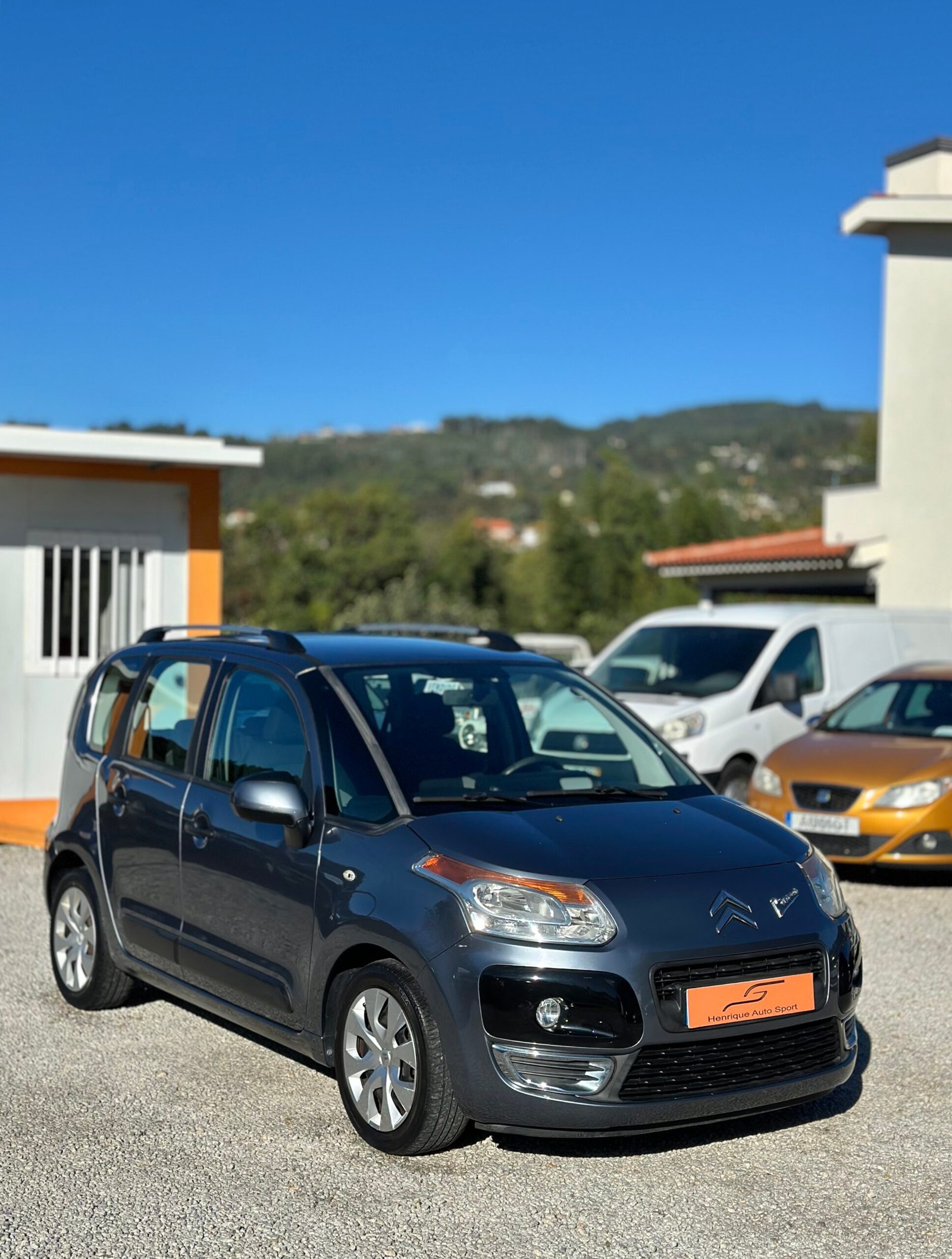 
								Citroen C3 Picasso full									