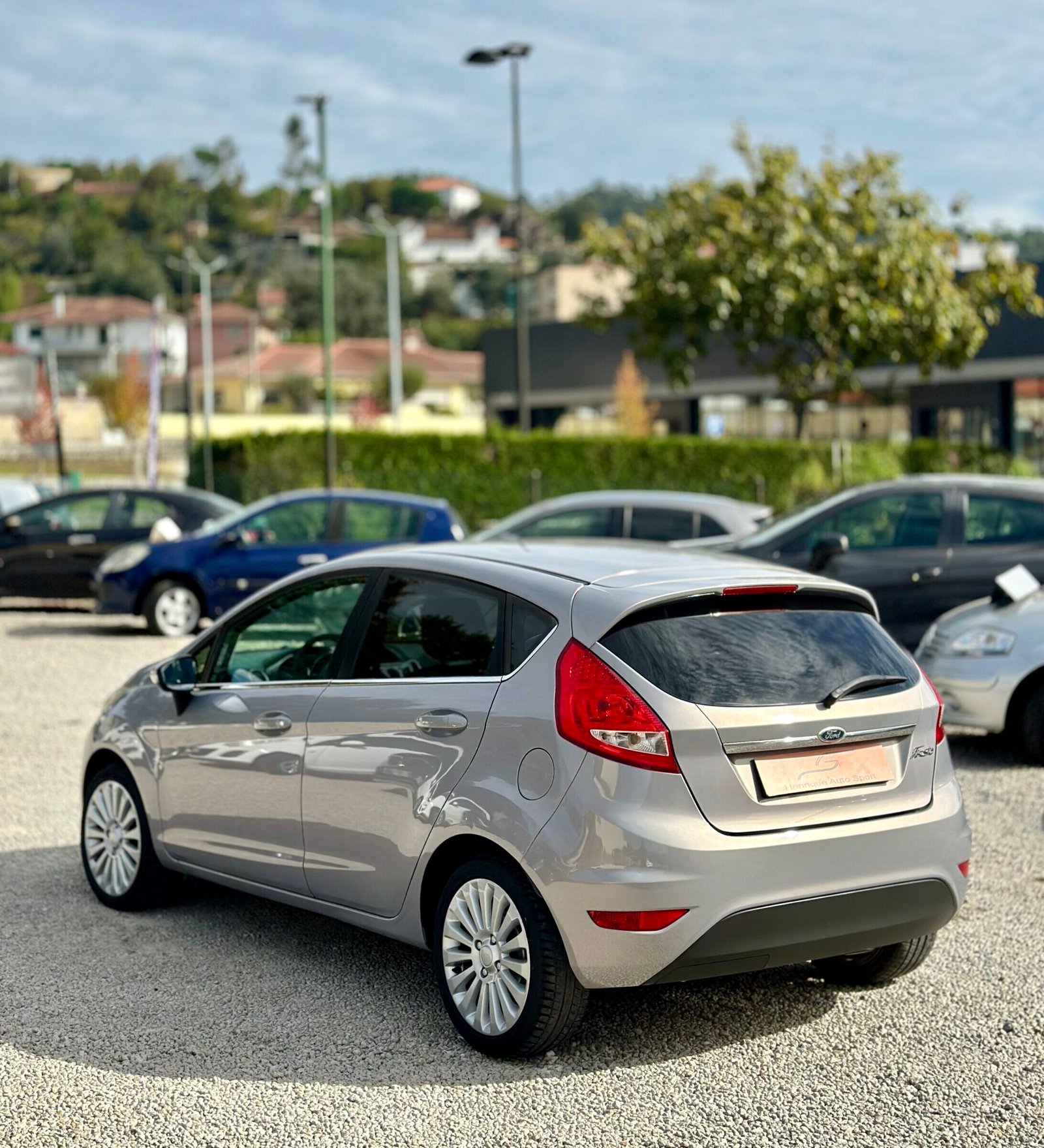 
								Ford Fiesta full									