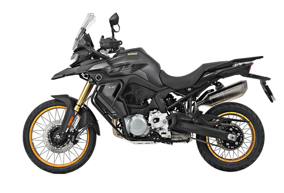 
								VOGE 900 DSX full									